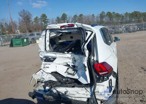 2018 Volkswagen Tiguan 2.0T Se/2.0T Sel z USA, uszkodzony, nr VIN 3VV2B7AX3JM207330